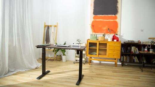 What are Some Stand Up Desk Tips?